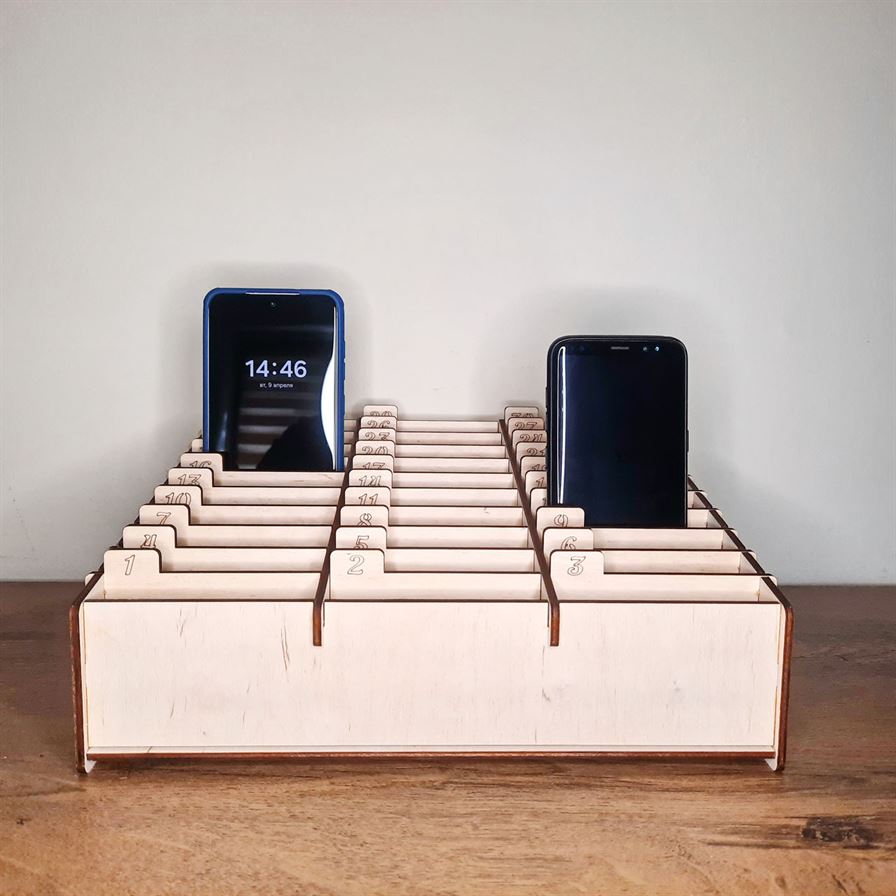 Organizator pentru telefoane (30 secțiuni)