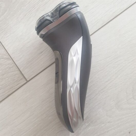 Aparat de ras electric umed sau uscat Rozia HT902A