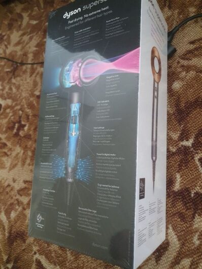 Uscător de păr Dyson HD07 Supersonic NOU