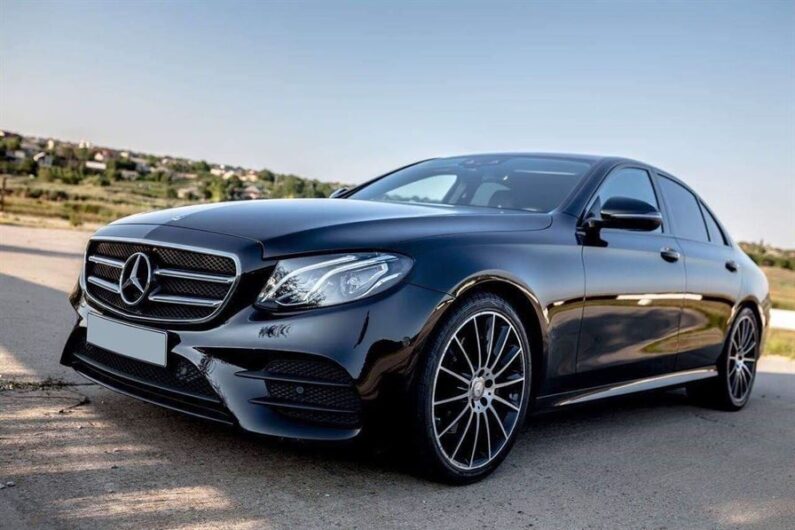 Arenda Mercedes Benz de lux albe&negre / Aренда Mercedes Benz люксовые белые&черные