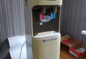 Cooler de apă
