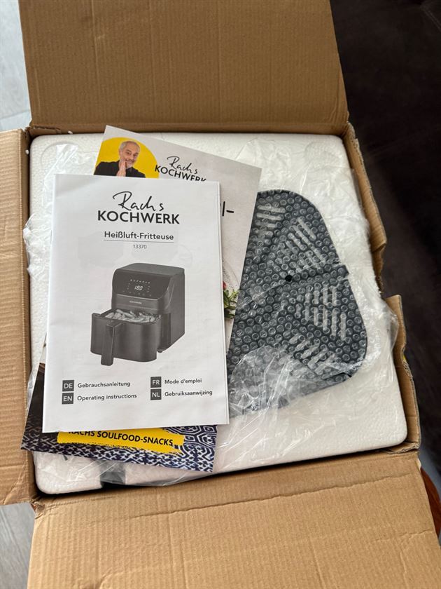 Friteuza aer cald KOCHWERK, Noua, 900 lei