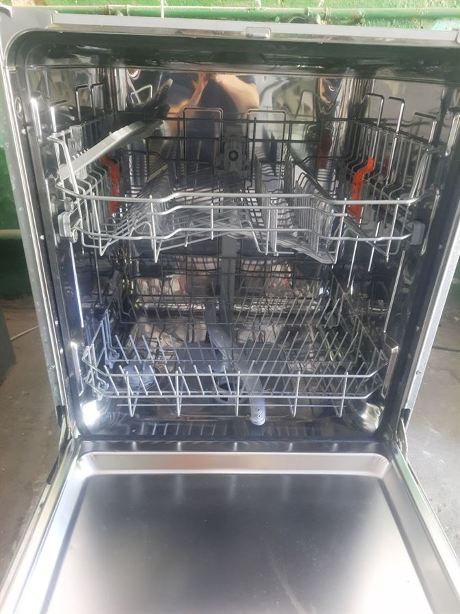 Vind masina de spalat vase la 45 si 60 cm latimea